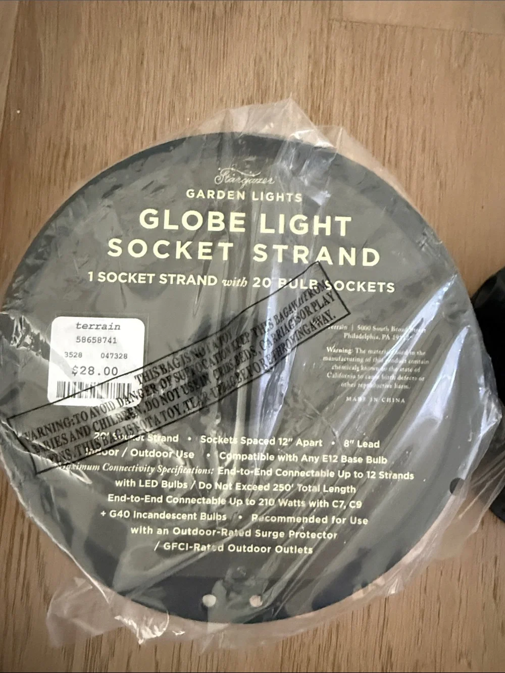 Globe Light Socket Strand in Black - Garden Lights